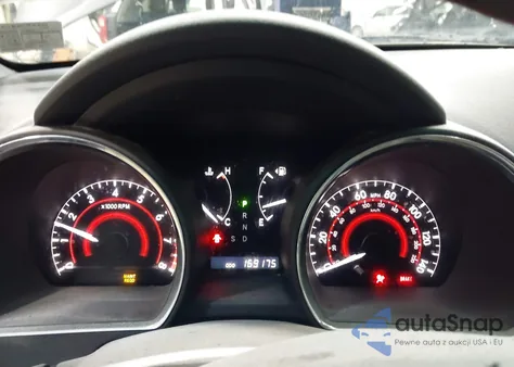 2010 Toyota Highlander Base V6 из США, поврежденный, VIN 5TDBK3EH4AS035335